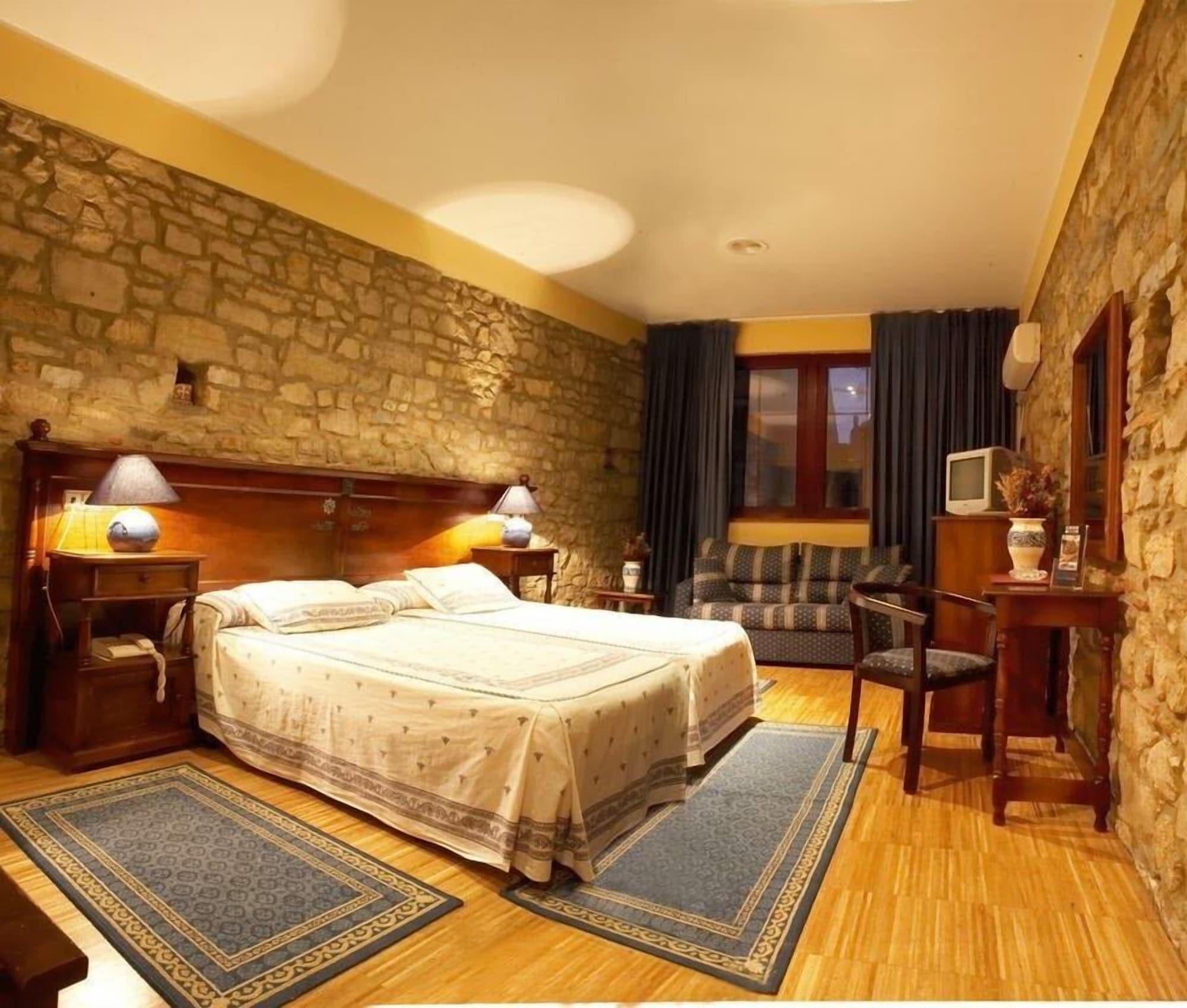 Don Pedro Hotel Avilés Екстериор снимка